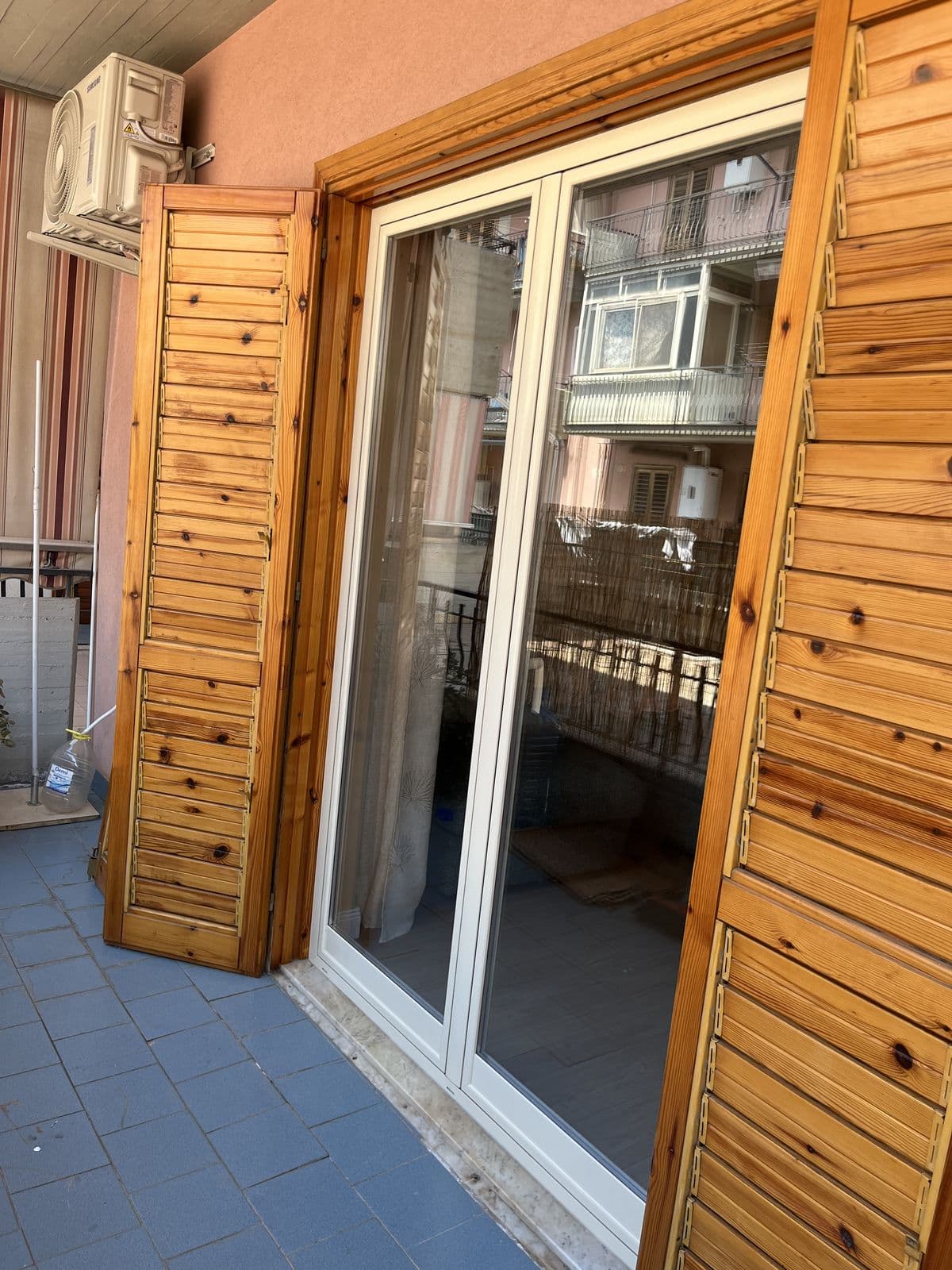 Infissi in alluminio, realizzazione 4