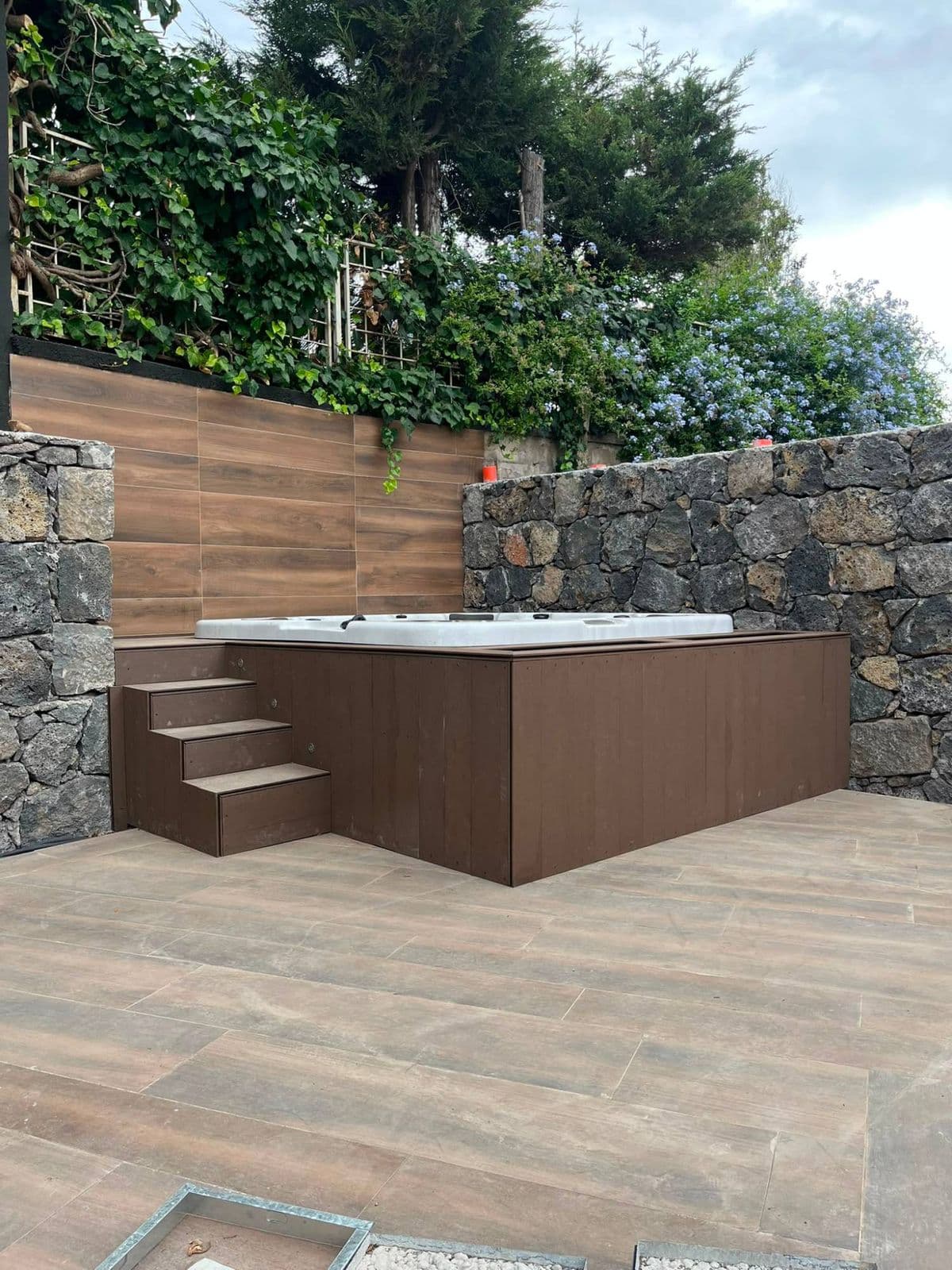 Rivestimenti in WPC, realizzazione 2
